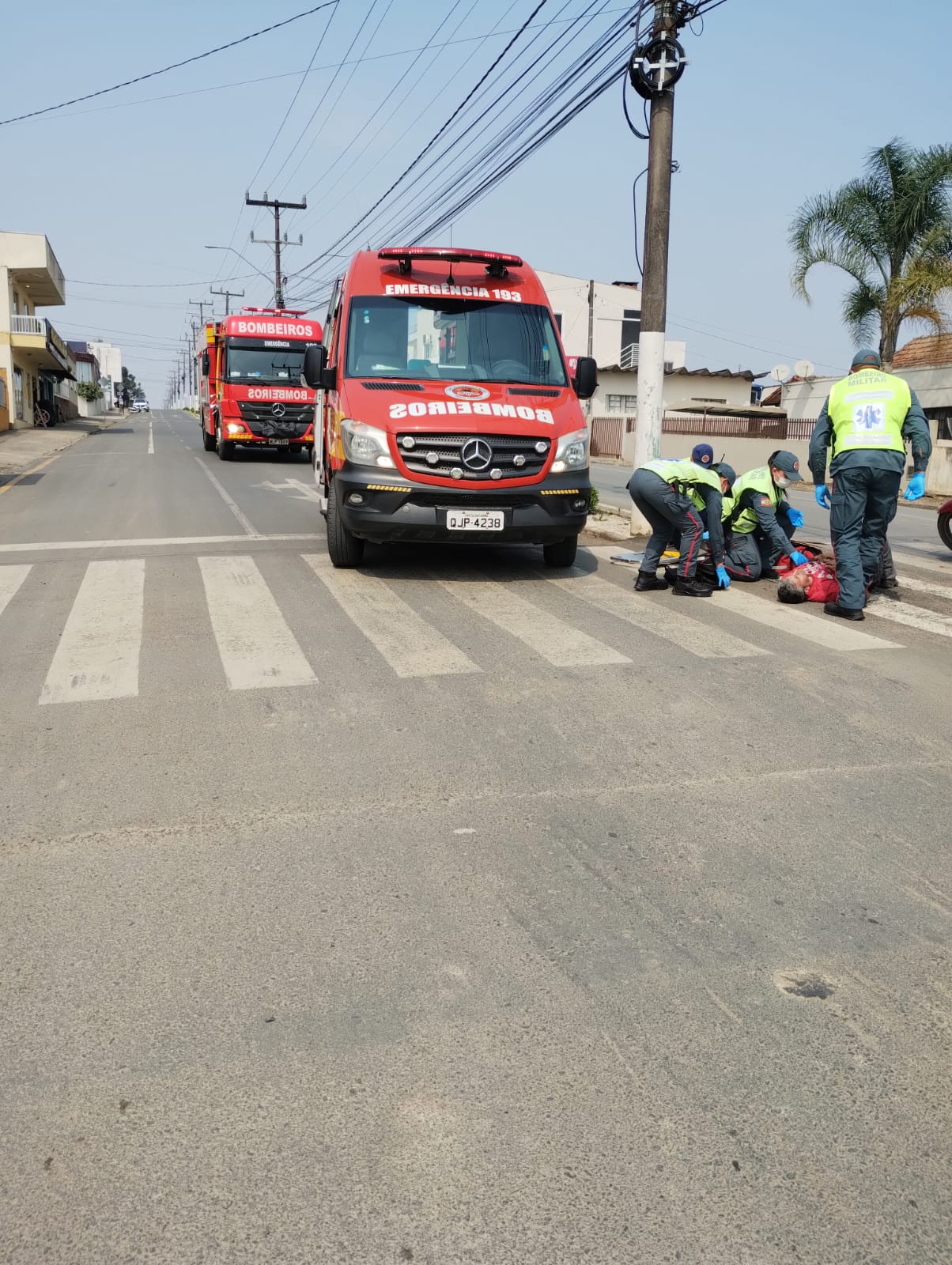 PAPANDUVA: acidente deixa uma pessoa ferida no centro da cidade