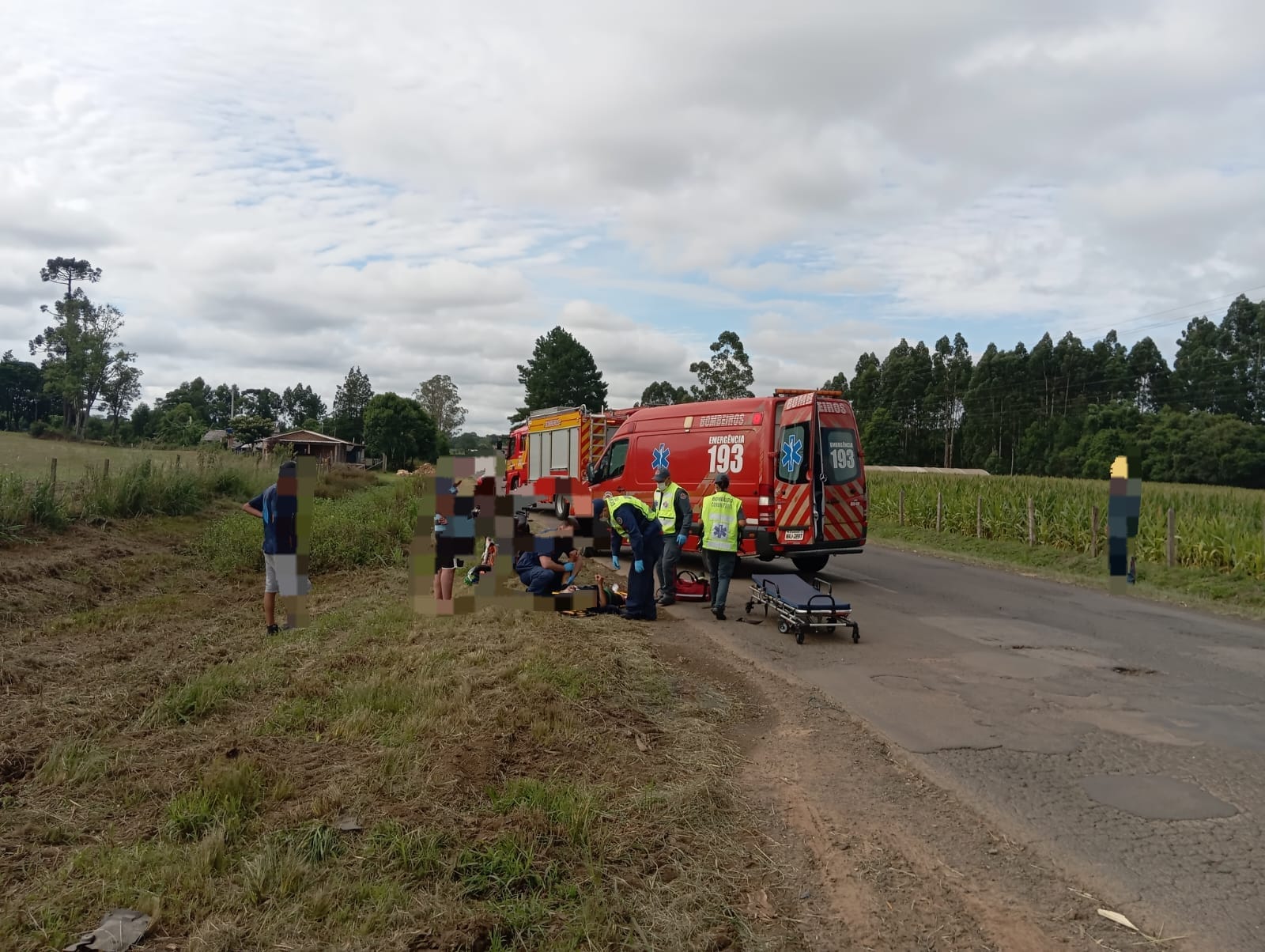 Uma pessoa fica ferida após queda de motocicleta na SC-477, em Canoinhas