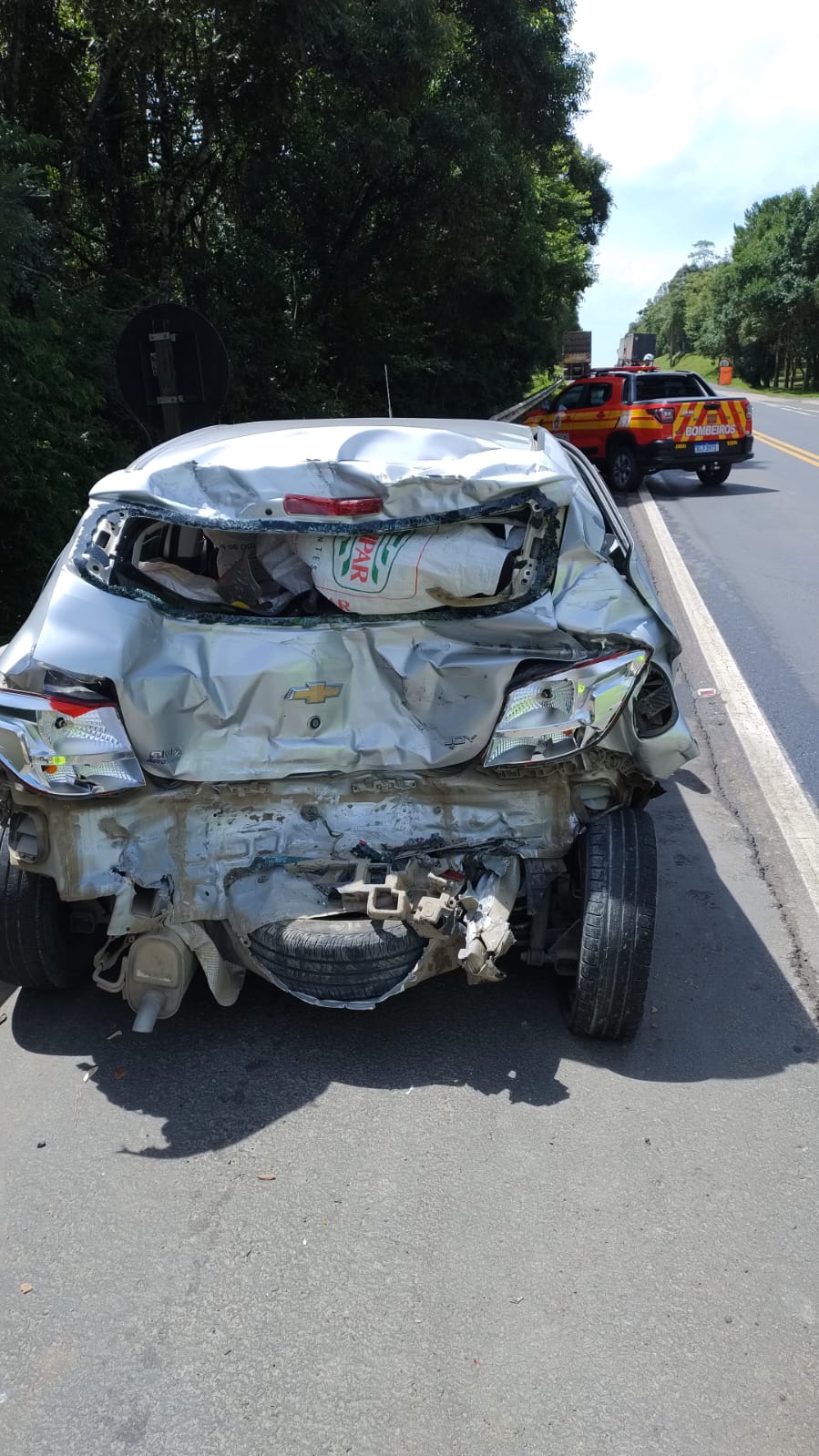 Acidente deixa dois feridos na BR-116, em Monte Castelo