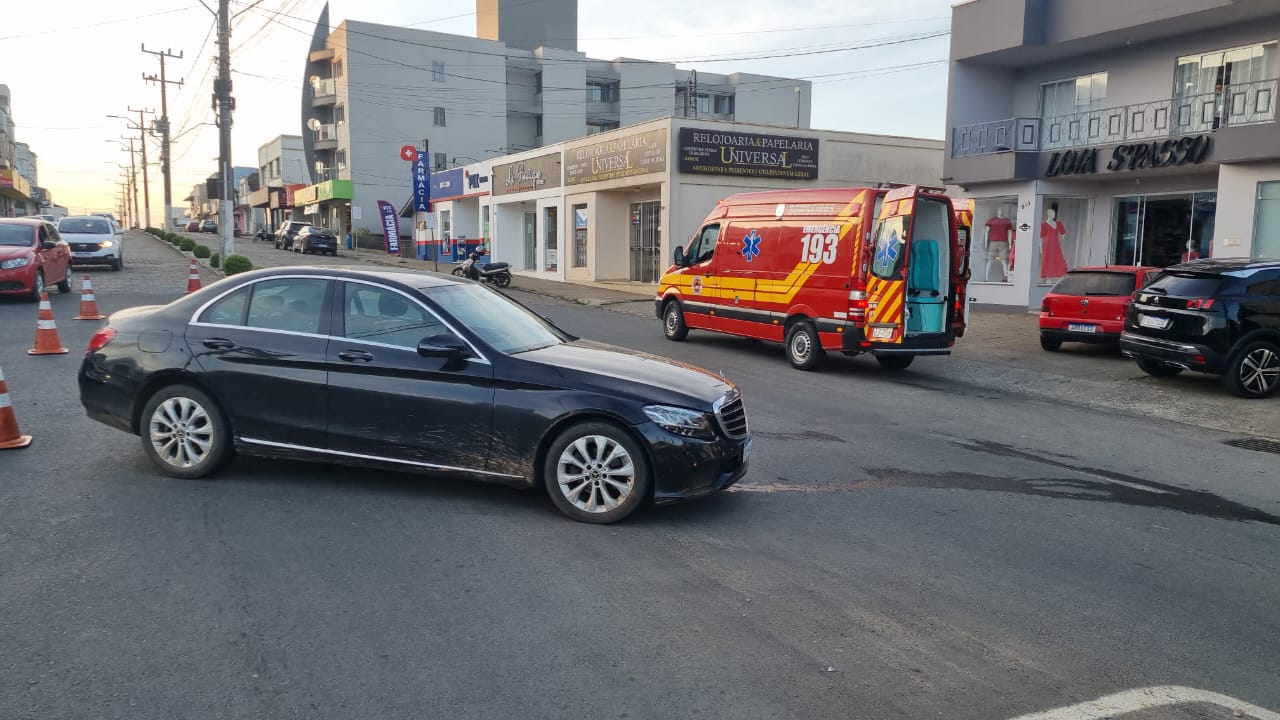 PAPANDUVA: acidente deixa uma pessoa ferida no centro