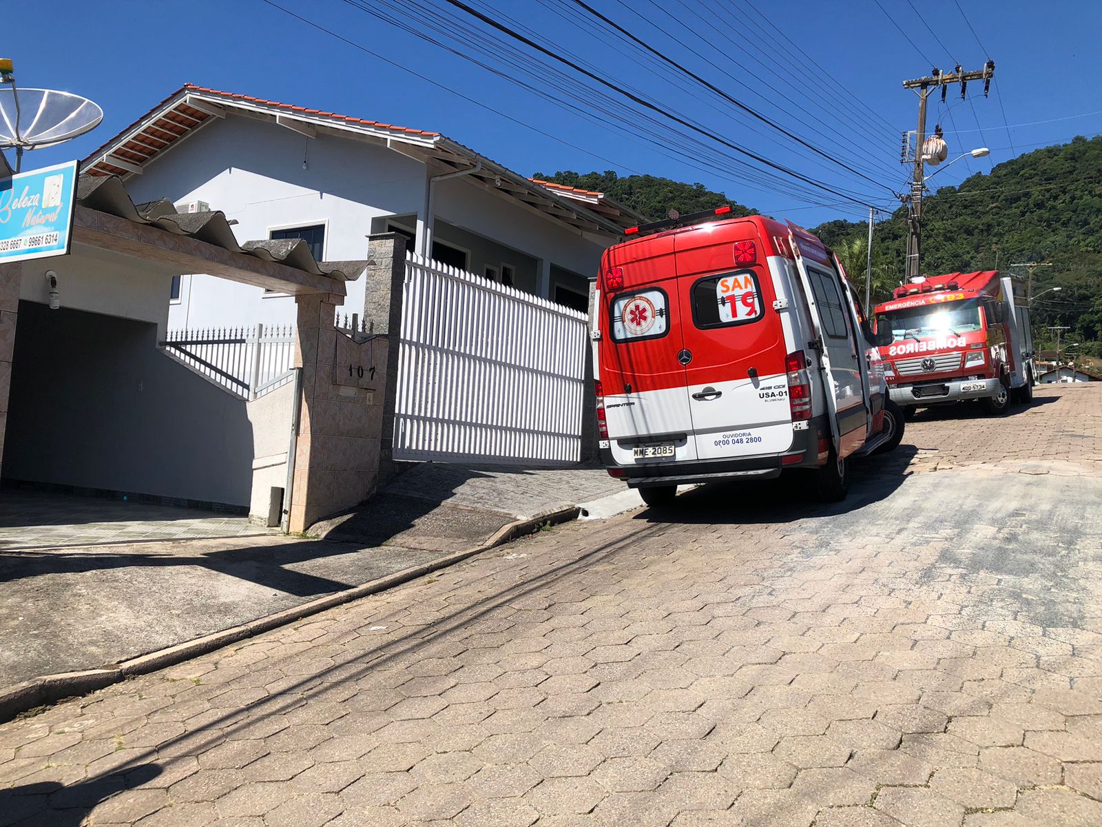 Meninas de 4 e 8 anos se afogam e uma morre, em Santa Catarina