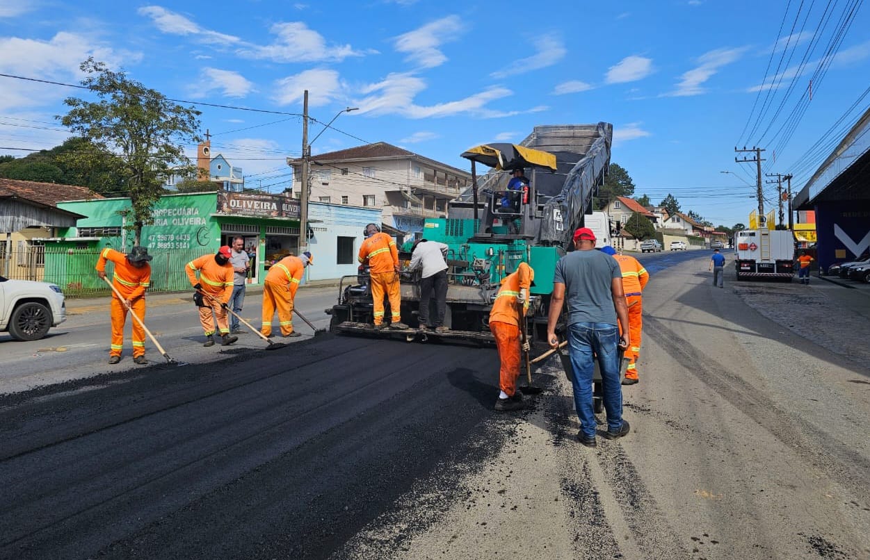 MANUTENÇÃO: obras do DNIT deixam BR-280 em Pare e Siga,  no Planalto Norte