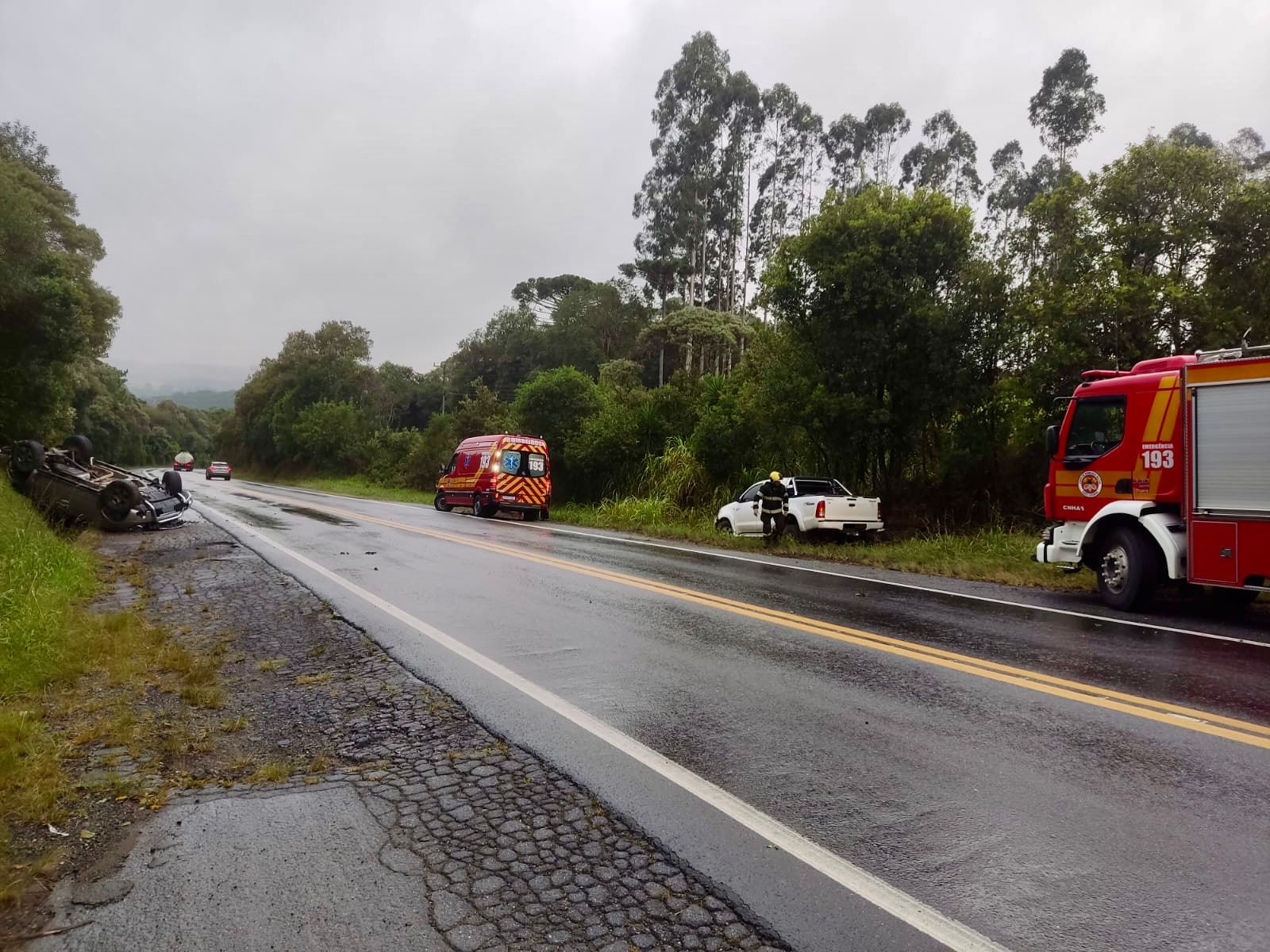 Dois acidentes são registrados na BR-280, em Mafra