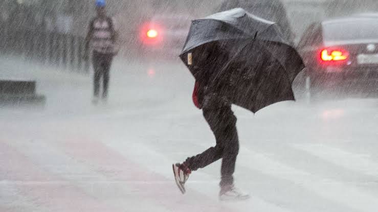 TEMPO: feriado será de chuva em todo o estado de SC